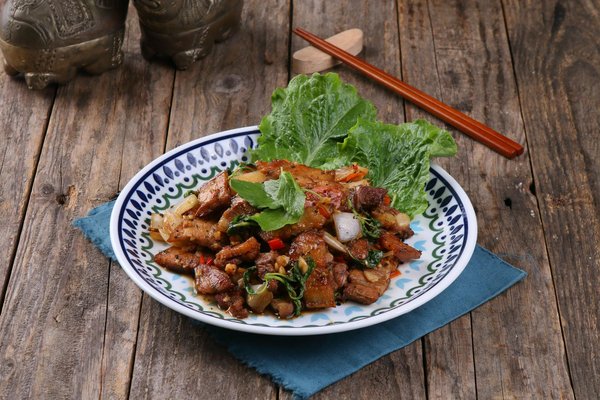 Maximizing the Potential of Hybrid Renewable Energy Solutions in Rural UK Communities