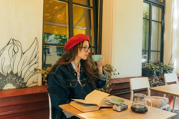 Essential Tips for Creating a Spacious Home for Your Growing Maine Coon Kitten